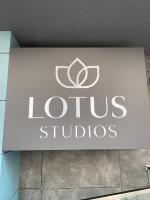 Lotus Studios - Luxury Studio - B&B Mamaia