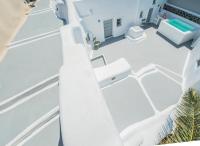 AQUA SERENITY LUXURY SUITES SANTORINI - Ferienwohnung Foinikiá