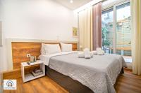 Syntagma Square Athenian apartments - B&B Atenas