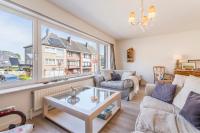 Spacious, warm and updated Home w parking & garden - B&B Bredene