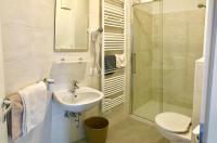 Doppelzimmer mit Balkon