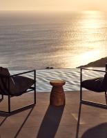 Luxury Suite with Infinity Pool