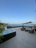 Exclusive Seafront Suite with jacuzzi - B&B Zavala