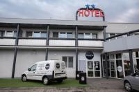 B&B Mielec - Hotel Reg Benz - Bed and Breakfast Mielec