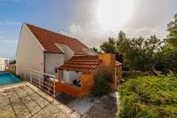 Apartment Maestral - B&B Sutivan