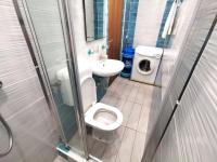 Estudio con vistas al jardín