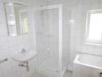 Comfort Two-Bedroom Apartment - 1st Floor with Lake View