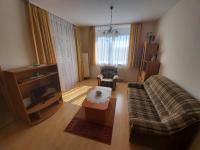 Apartamento con balcón