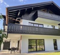 Berglife Garmisch - Bed and Breakfast Garmisch-Partenkirchen