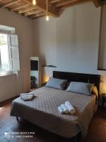 Queen Room with Garden View