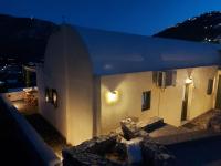 Bluegonia - Chambres d’hôtes Éxo Goniá