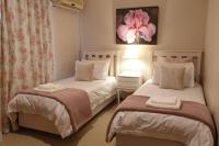 B&B Graaff Reinet - Coral Tree House - Bed and Breakfast Graaff Reinet