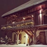 'Petite Ferme Les Bouts' Apartment, sleeps 6, Nr Morzine - B&B