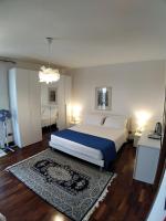 Deluxe Double Room with Balcony and Sea View