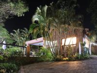 Pelican's Nest Holiday Home St Lucia - B&B