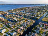 B&B Cape Coral - Direct Gulf Access & Heated Pool -Villa Hip Nautic - Roelens Vacations - Bed and Breakfast Cape Coral