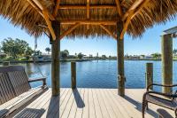Villa Reef Intermission - Cape Coral - Roelens Vacations - B&B