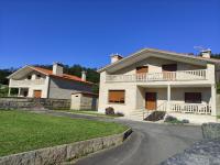 Casa con 4 camere da letto