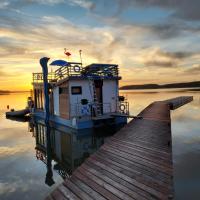 B&B Sława - Houseboat Izabela - Bed and Breakfast Sława