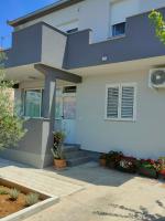 The Nice Dreams Studio Apartment - Bed and Breakfast Zadar