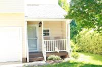 minutes from downtown 3br stylishhome-free parking - B&B