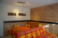 Appart Ressachaux Morzine centre 2 à 3 pers calme vue jardin parking - B&B Morzine