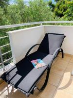 Ivana Apartment with Terrace Novalja - B&B Novalja