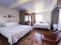 Dreibettzimmer mit eigenem Bad
