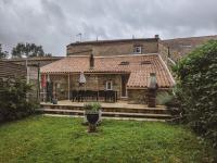 LA LAUJÈRE IVIE - Gîte & Piscine privative - B&B Saint-Hilaire-du-Bois