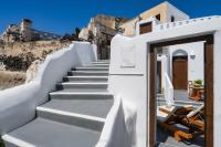 Deluxe Suite with Outdoor Hot Tub
