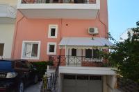 B&B Aígio - Anastasias Apartment center City by Dimitropoulos - Bed and Breakfast Aígio