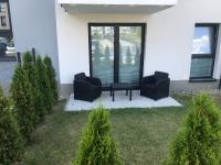 2 Tyskie Apartamenty z ogródkiem - Chambres d’hôtes