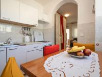 B&B Obrovazzo - Apartment Amadea-2 by Interhome - Bed and Breakfast Obrovazzo