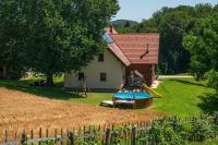 B&B Benedikt - Tourist Farm Rajšp - Bed and Breakfast Benedikt