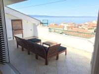 Apartments Leut 80m from the Sea - Chambres d'hôtes Podgora