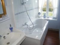 Doppel- oder Zweibettzimmer