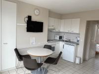 Koksijde Zeelaan Appartement A5 - B&B