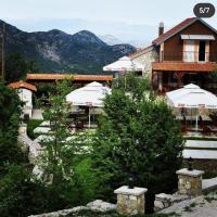 B&B Cettigne - Vikendica,Bungalovi Lipska pećina - Bed and Breakfast Cettigne