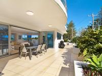 B&B Coolangatta - Nielsen on the Park Unit 1a 2 Bed - Bed and Breakfast Coolangatta