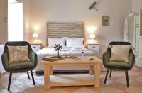 B&B Spata - For4 Seasons Home 2 - by Avelink - Bed and Breakfast Spata