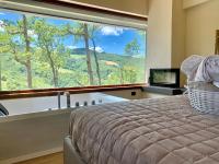 Suite with Mountain View