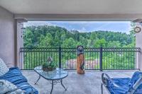 Bootleggers Hideaway in Downtown Gatlinburg! - B&B