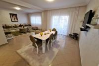 Appartement Haut Standing en plein centre ville - Ferienwohnung