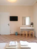 Beach Studio apartment 3, Komi - B&B Chios