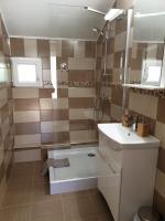 Deluxe Doppelzimmer (2 Erwachsene & 1 Kind)