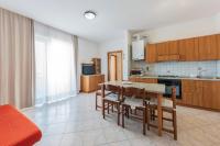 Appartamento con 2 Camere da Letto - Lato Mare