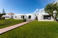 Villa con vistas al jardín