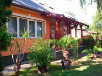 B&B Balatonlelle - Holiday home in Balatonlelle 19051 - Bed and Breakfast Balatonlelle