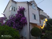 Azzuro - B&B Kutleše