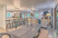 Beautiful Connestee Falls Home w/ Porch in Brevard - B&B Brevard